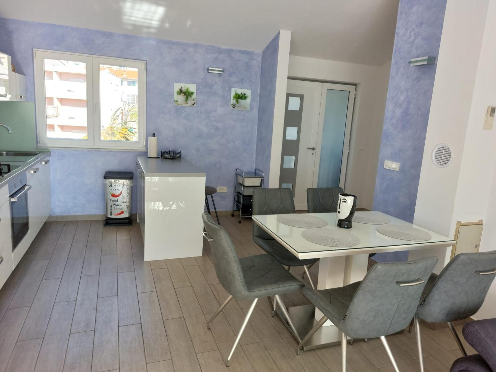 App Lux F Apartamento Makarska